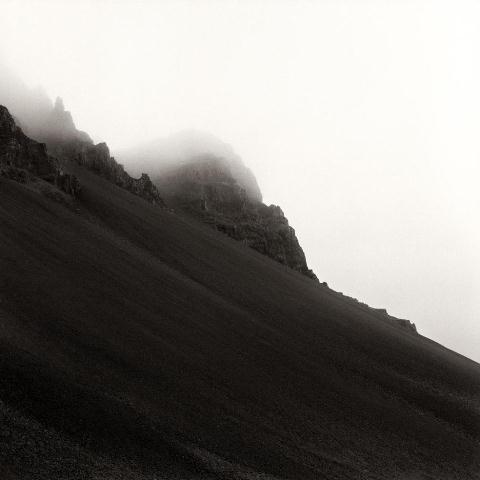 Montaña negra, Nube blanca 1999 Manuel Vilariño