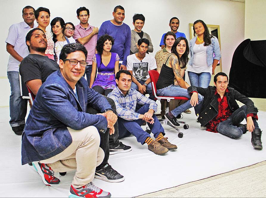 Jóvenes zulianos van a la “Velada” alemana