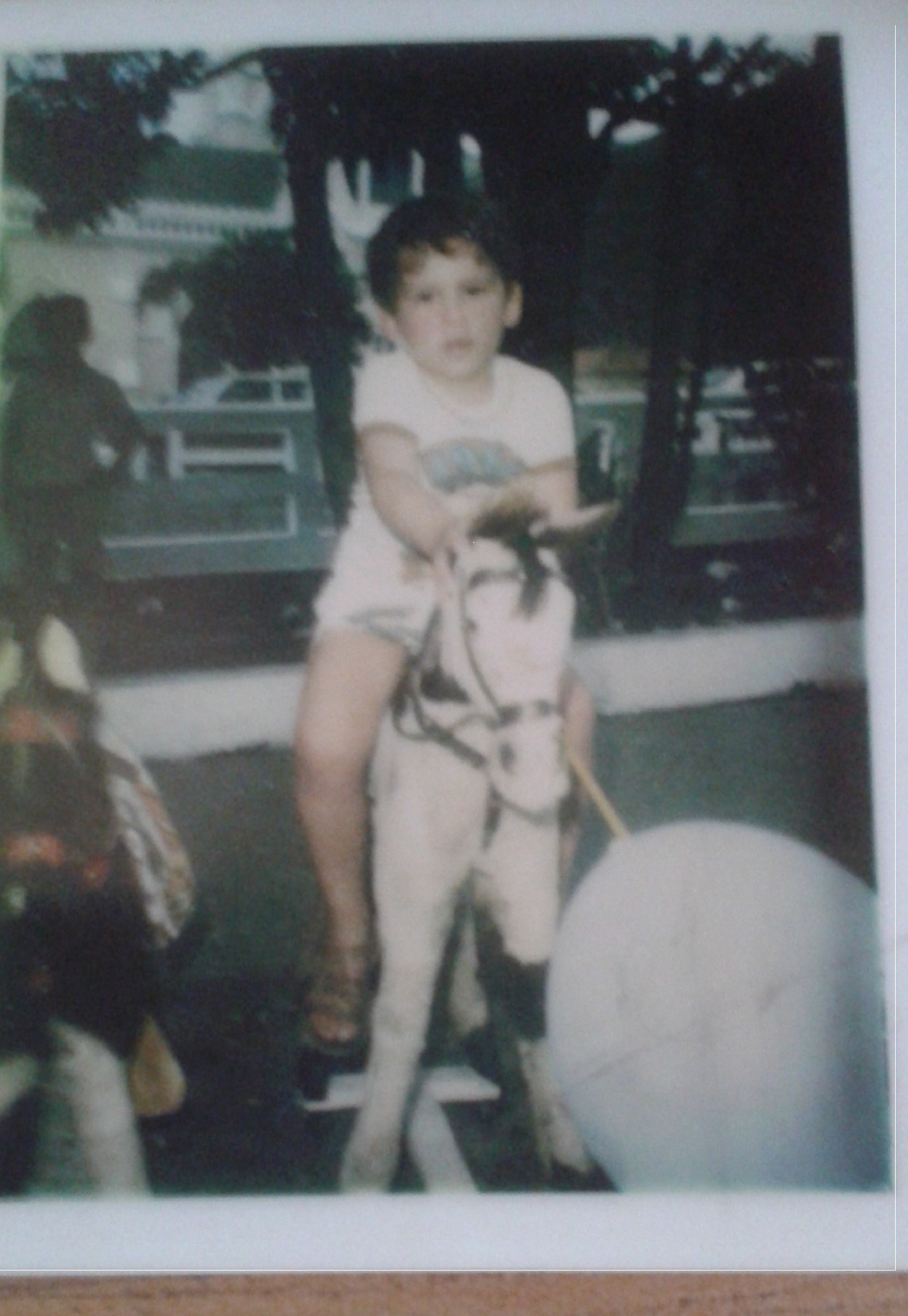 Había una vez unas fotos.  Una visita a Realidades Instantáneas