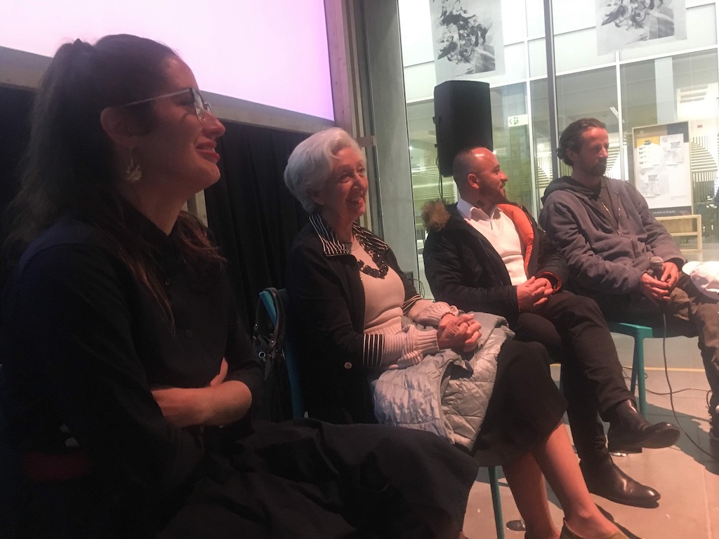 En este país, mi país, tu país. Foro con Lucas Ospina, Nydia Gutiérrez, Guillermo Vanegas y Bárbara Muñoz Porqué