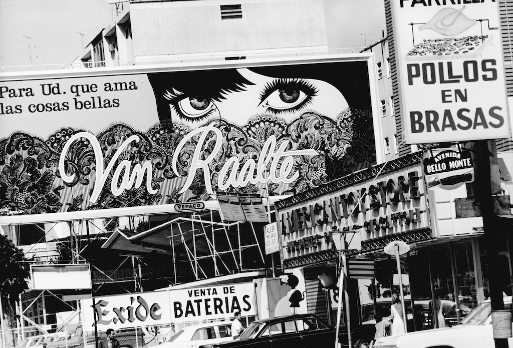 Paolo Gasparini
»rostros y ‘golpes’ en venezuela« en Carmen Araujo Arte (Las Mercedes)